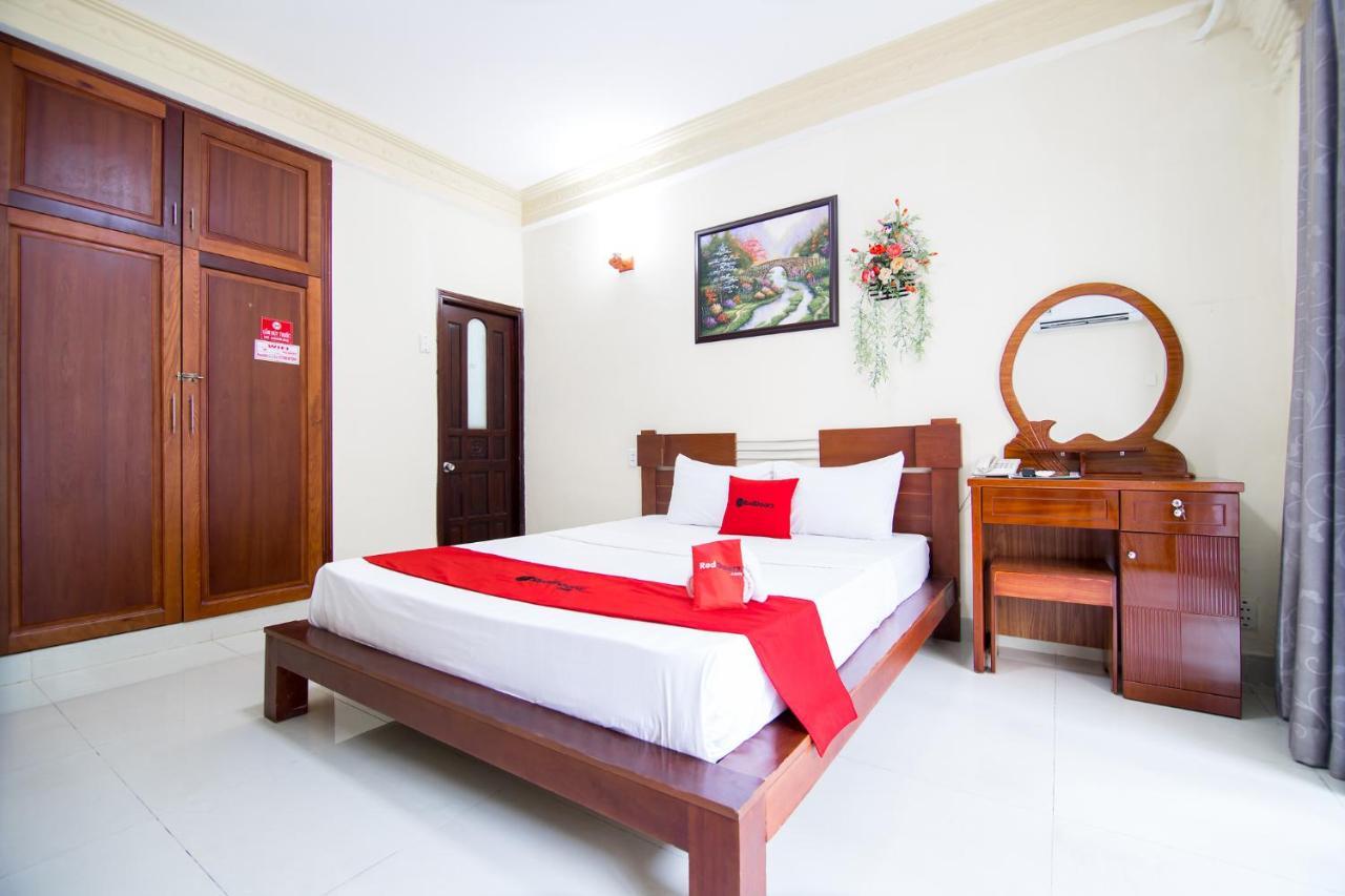 Reddoorz Plus @ Pham Ngu Lao 2 Ho Chi Minh City Exterior photo