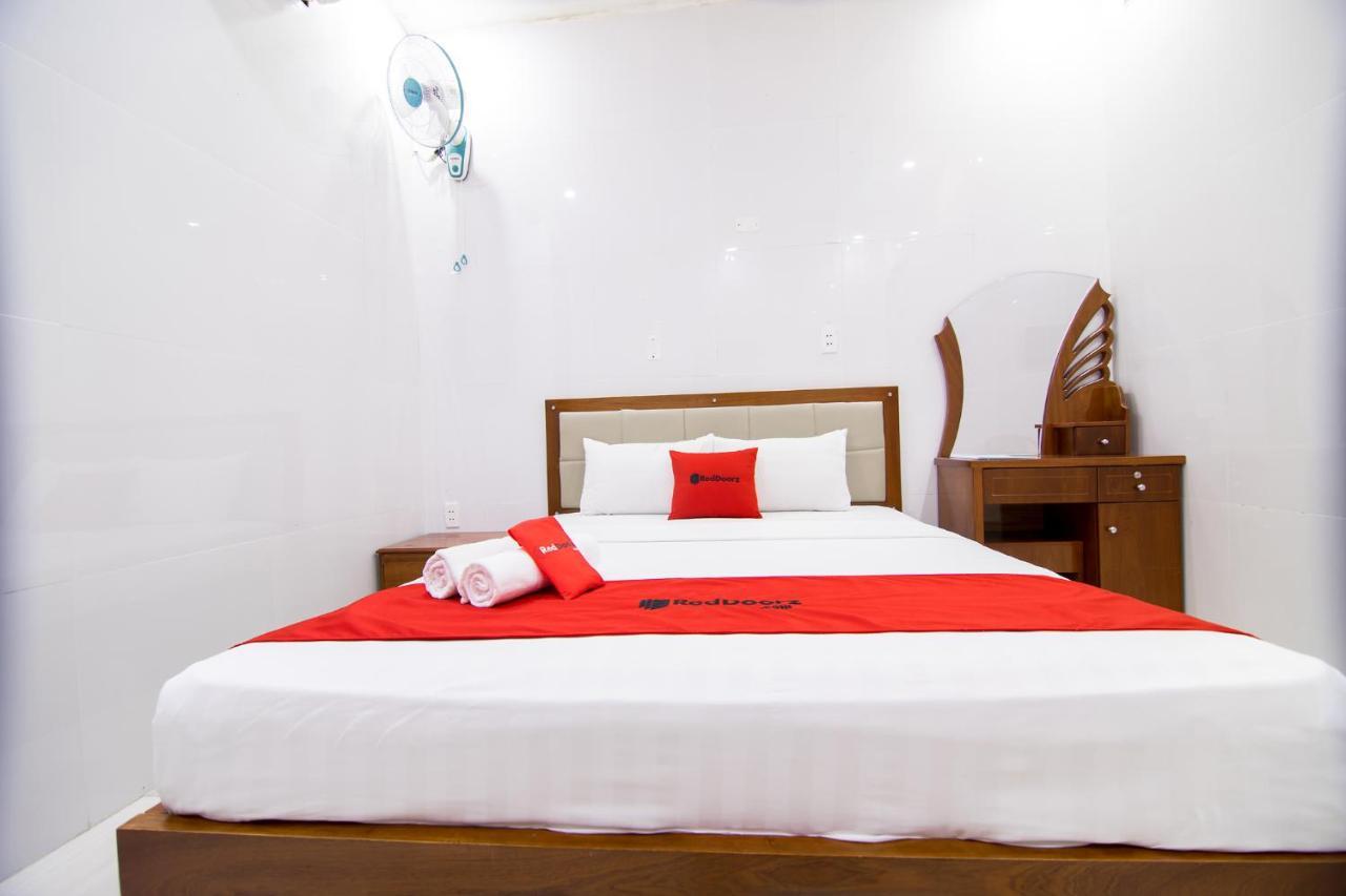Reddoorz Plus @ Pham Ngu Lao 2 Ho Chi Minh City Exterior photo