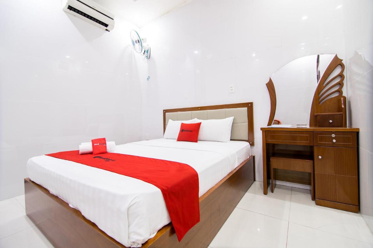 Reddoorz Plus @ Pham Ngu Lao 2 Ho Chi Minh City Exterior photo